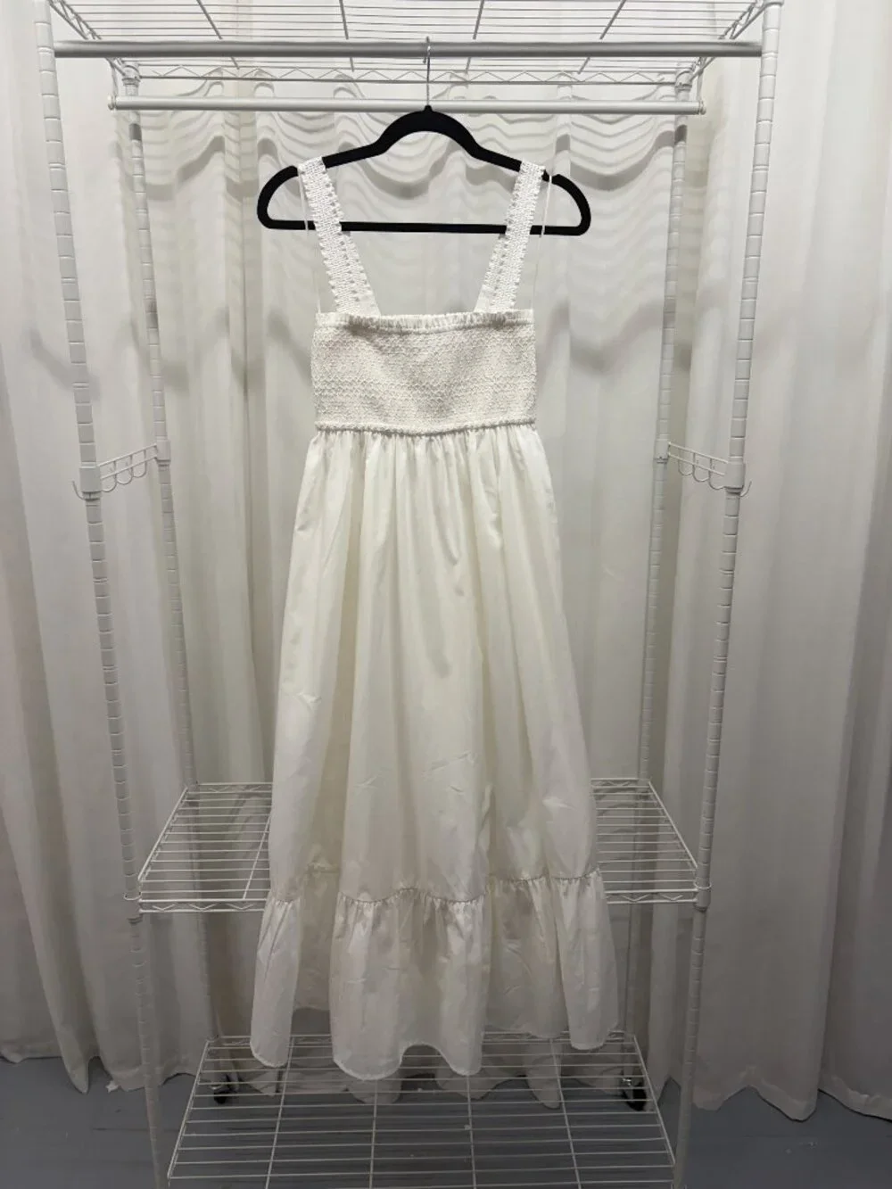 White Smocked Convertible Midi Dress - Abercrombie - Size S